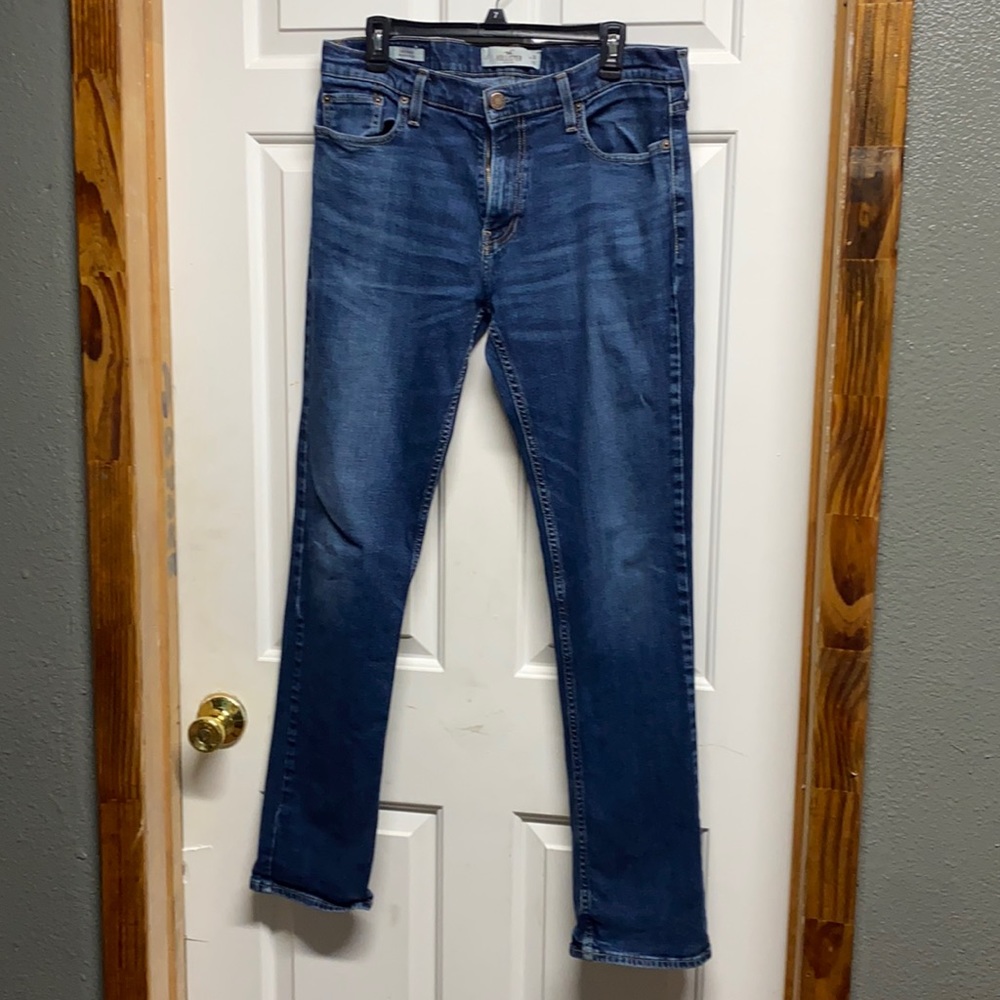 Men’s Hollister jeans